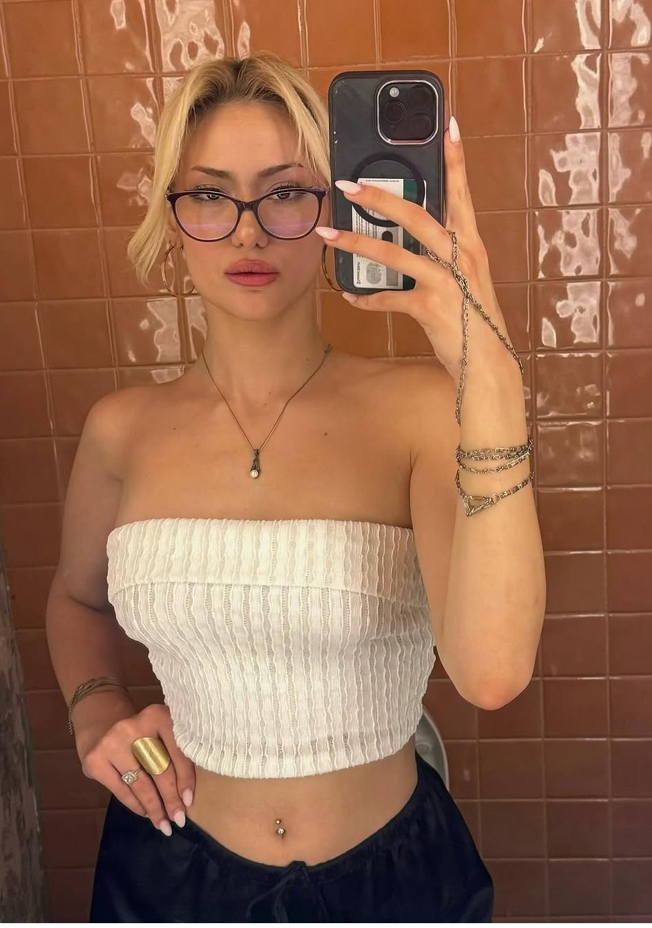 Türkçayırı Hayatımı Güzelleştiren Kadın Bayan Escort Çilek