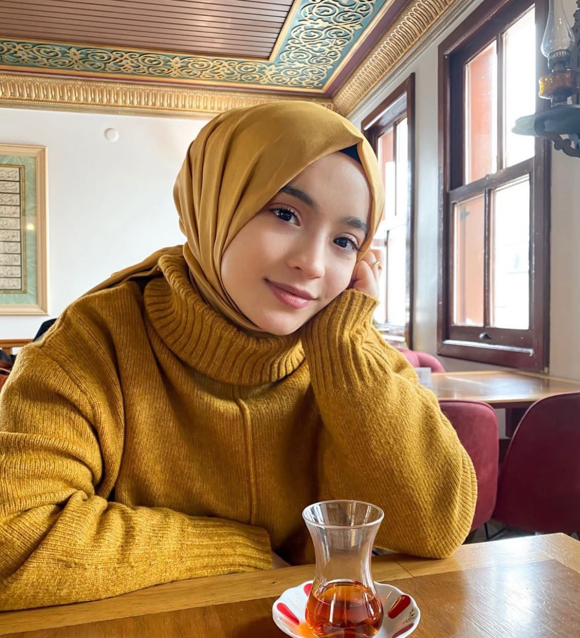Alpaslan Zarif Kadın Bayan Escort İdil