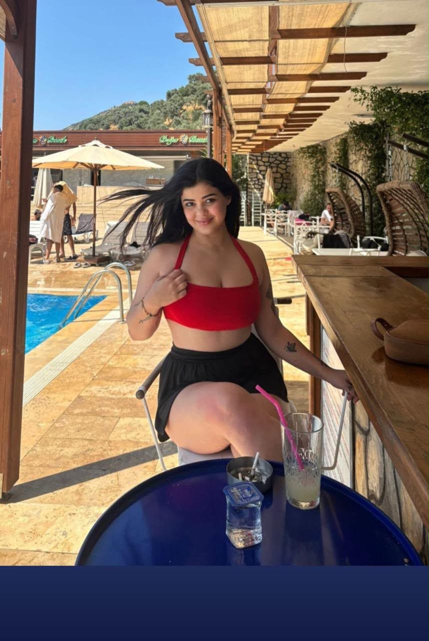 Kaşanlı Düşünceli Bayan Escort Aybike