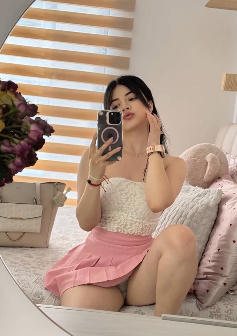 Deveboynu Bayan Escort Bayan İpek